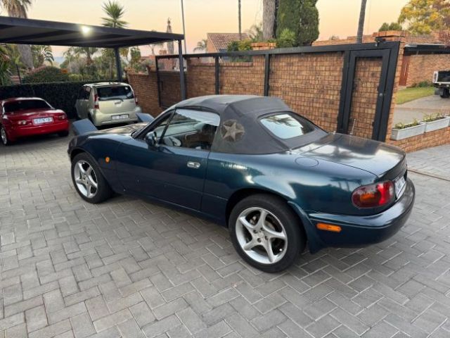 1997 - Mazda MX5 NA18 (Theunis Greeff)